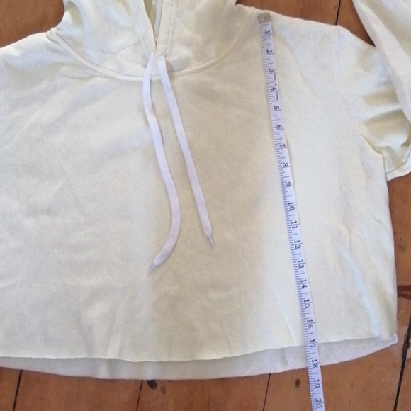 Crop hoodie - Picture 5 of 7